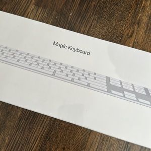 Apple Magic Keyboard
